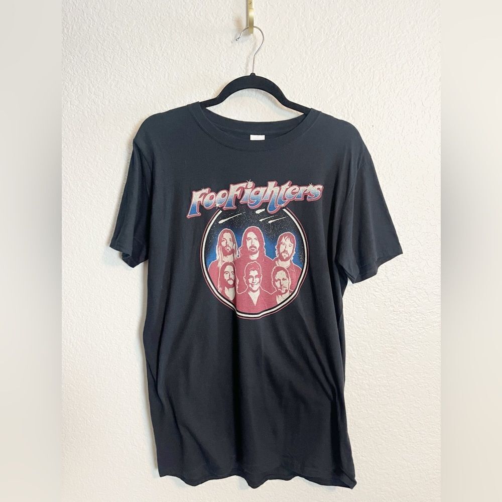 Foo Fighters concert merch band t.  Size M